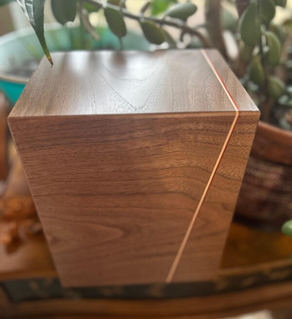 Dainty line on black walnut - Image 5