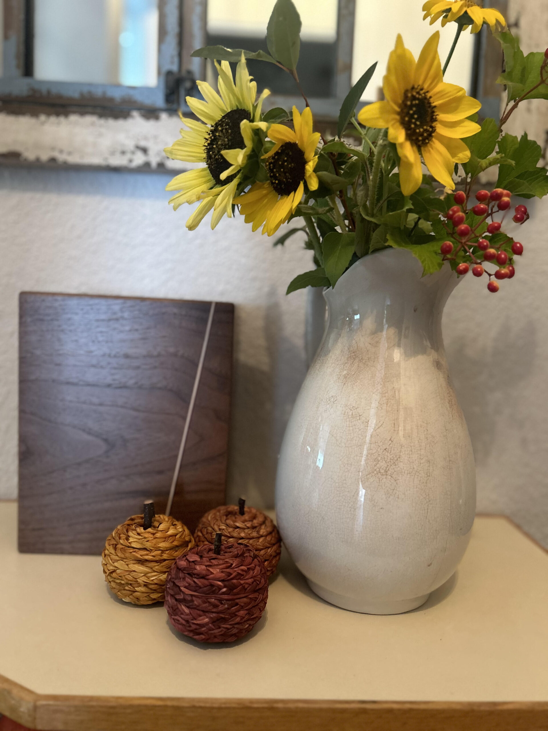Dainty line on black walnut